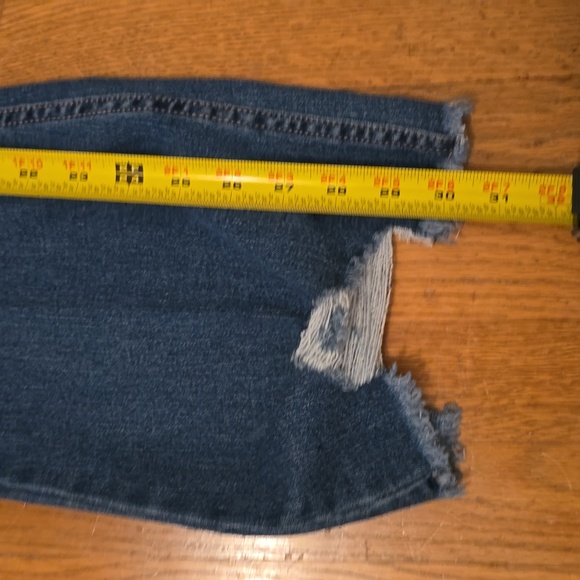 EXCUSE BRAND WOMEN'S JUNIOR SIZE BLUE DISTRESSED JEANS SIZE 3/26W - Picture 7 of 12